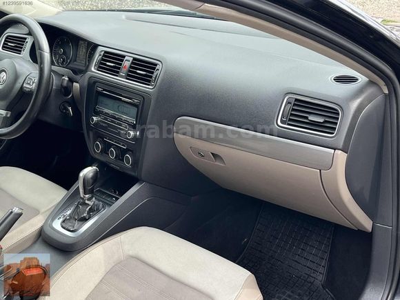BOYASIZ DEGİŞENSIZ OTOMATİK JETTA