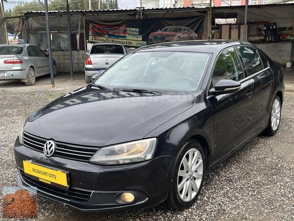 BOYASIZ DEGİŞENSIZ OTOMATİK JETTA