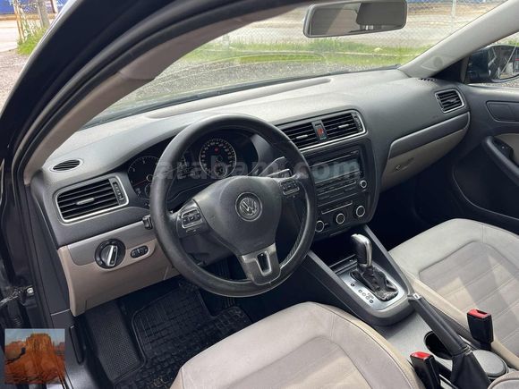 BOYASIZ DEGİŞENSIZ OTOMATİK JETTA