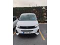 +. ORTA KONSOLLU Opel Combo 1.5 CDTI Essential 2025 Model