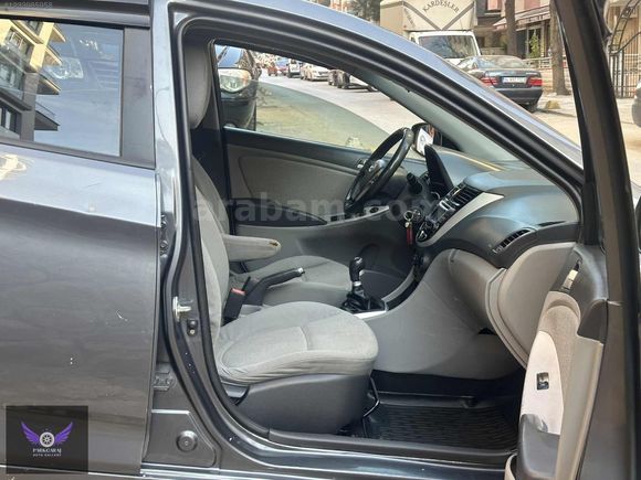 PARKGARAJDAN ACCENT BLUE FIRSATI TİCARİ KULLANILMAMIŞTIR..
