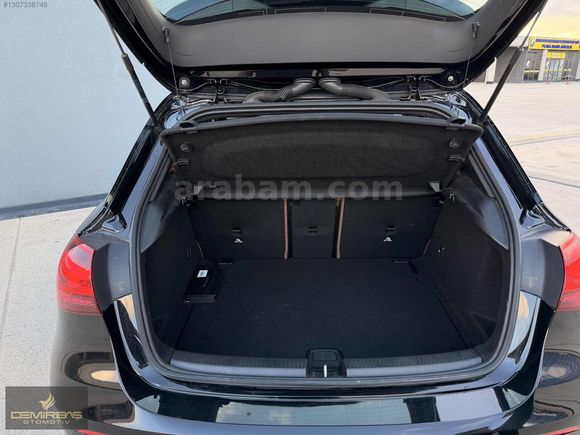 DEMİRBAŞ - 2025 MODEL A200 AMG HATASIZ BOYASIZ FULL DONANIM