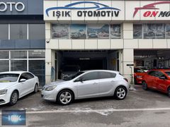 OTOMATİK VİTES LPG'Lİ 2011 MODEL OPEL ASTRA 1.6T SPORT 180HP