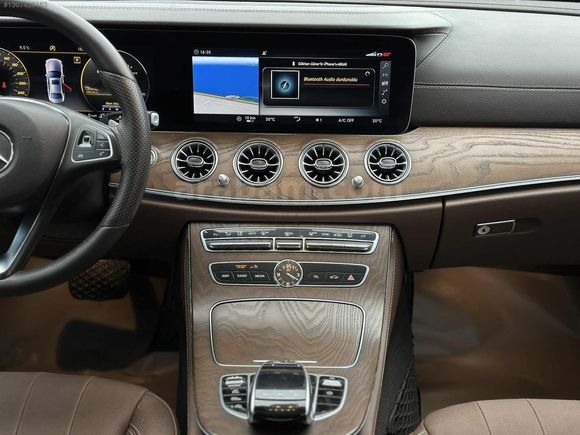 2018 MODEL HATASIZ MERCEDES E220d 4MATİC EXCLUSİVE COMMAND EKRAN