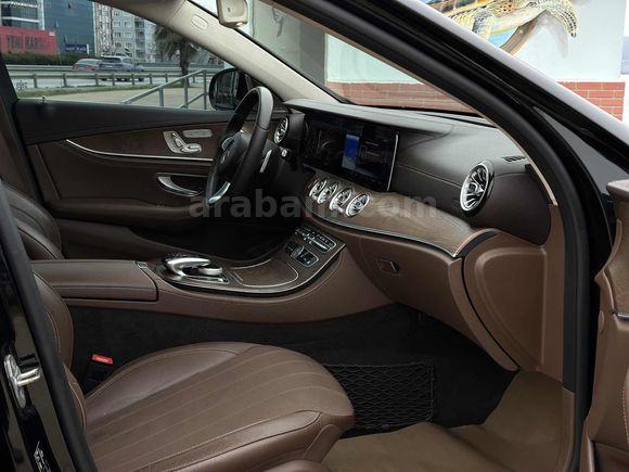 2018 MODEL HATASIZ MERCEDES E220d 4MATİC EXCLUSİVE COMMAND EKRAN