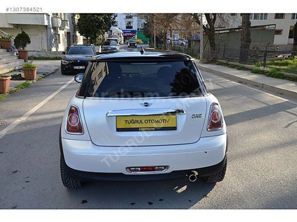 MINI ONE+BAYİ+DÜŞÜK KM+OTOMATİK V+BAKIMLI+KIRMIZI+SİYAH+