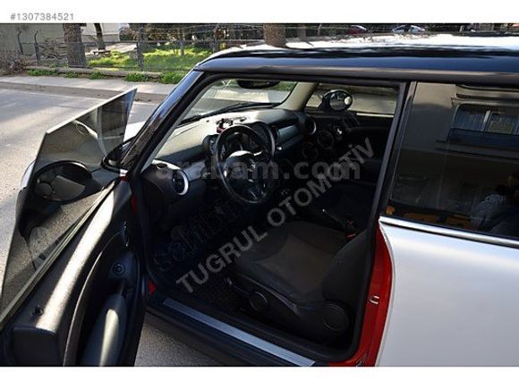 MINI ONE+BAYİ+DÜŞÜK KM+OTOMATİK V+BAKIMLI+KIRMIZI+SİYAH+