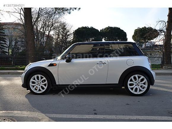 MINI ONE+BAYİ+DÜŞÜK KM+OTOMATİK V+BAKIMLI+KIRMIZI+SİYAH+
