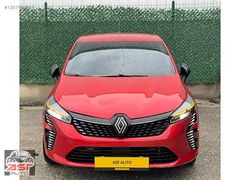 ATEŞ KIRMIZISI FUL AKSESUARLI CLIO