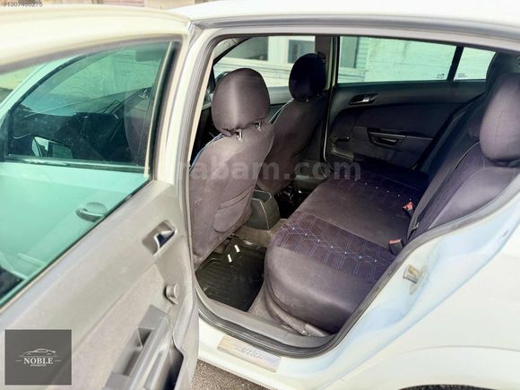 NOBLEDEN OPEL ASTRA 1.3 CDTI