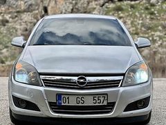 AD AUTO'DAN 2011 MODEL OPEL ASTRA ÖZEL GS PLAKALI