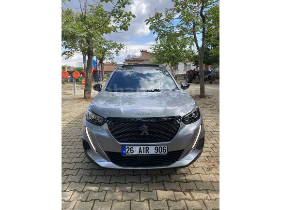 Sahibinden Peugeot 2008 1.2 PureTech Allure 2023 Model 