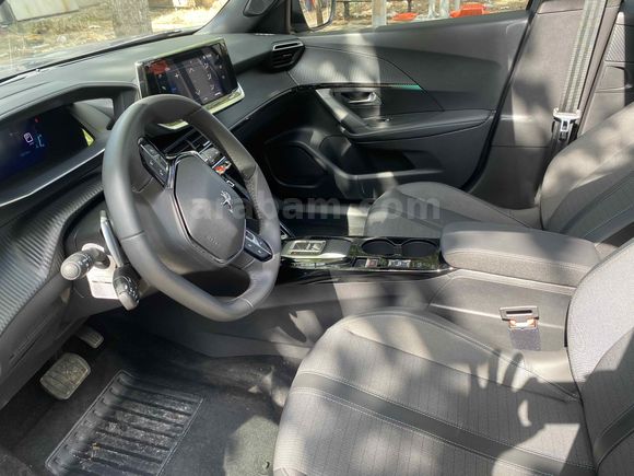 Sahibinden Peugeot 2008 1.2 PureTech Allure 2023 Model 