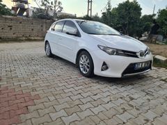 Sahibinden Toyota Auris 1.4 D-4D Advance Skypack