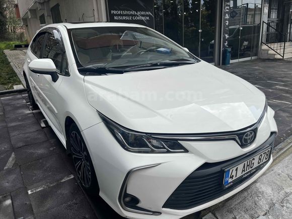 Sahibinden 2020 Toyota Corolla 1.6 Flame X Pack 2025-26 corolla cros takas olur