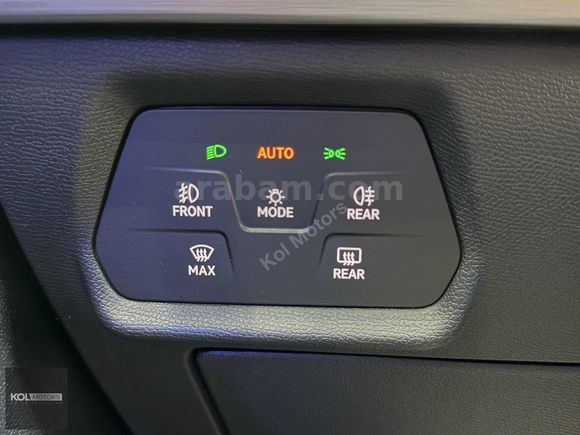 KOL MOTORS 2025 SEAT LEON 1.5eHybrid FR+PREMIUM