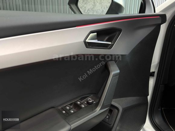 KOL MOTORS 2025 SEAT LEON 1.5eHybrid FR+PREMIUM