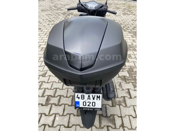 Sahibinden temiz tramersiz hatasız sh 125 akıllı çantalı. 