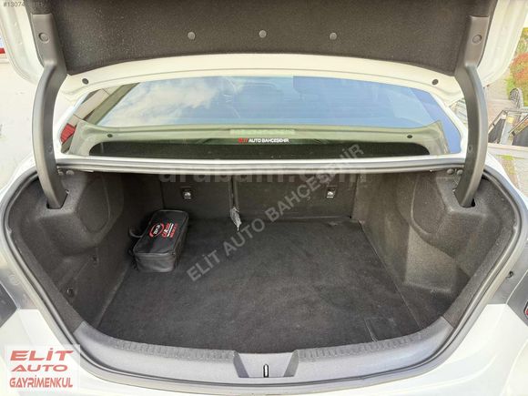 % 20 KDV 2020 RENAULT MEGANE 1.5 DCİ JOY OTOMATİK 154.000 KM