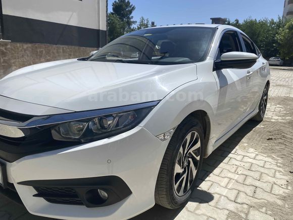 Sahibinden Honda Civic 1.6i VTEC Elegance 2017 Model Adıyaman 145.000 km Beyaz