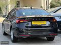 2025 MODEL OCTAVİA 1.5 HATASIZ 13 BİN KM GARANTİLİ