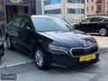 2025 MODEL OCTAVİA 1.5 HATASIZ 13 BİN KM GARANTİLİ