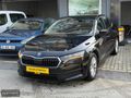 2025 MODEL OCTAVİA 1.5 HATASIZ 13 BİN KM GARANTİLİ