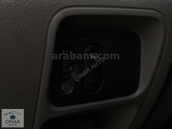 İLK SAHİBİNDE DÜŞÜK KM TERTEMİZ KULLANILMIŞ HATASIZ BOYASIZ CLİO