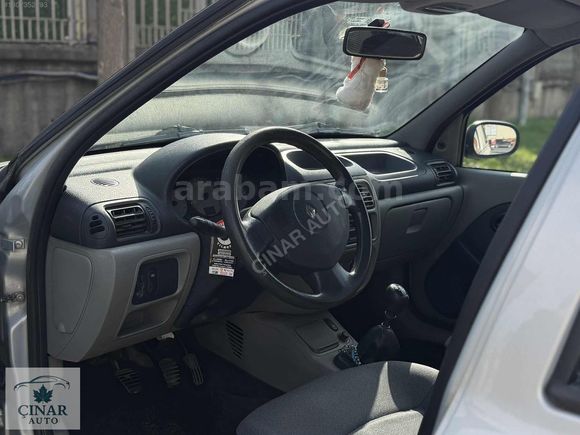 İLK SAHİBİNDE DÜŞÜK KM TERTEMİZ KULLANILMIŞ HATASIZ BOYASIZ CLİO
