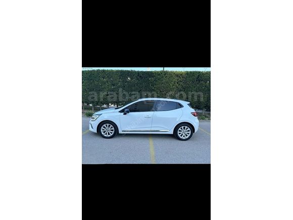 Sahibinden Renault Clio 1.0 TCe Touch 2023 Model 