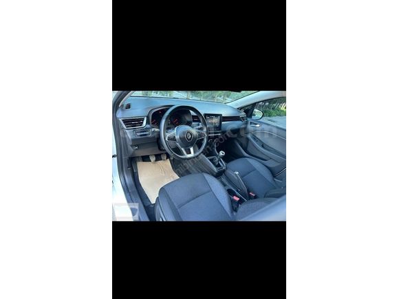 Sahibinden Renault Clio 1.0 TCe Touch 2023 Model 