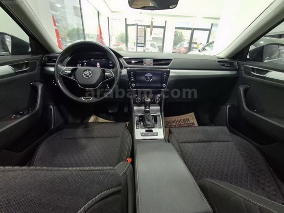 2023 MODEL 48 BİN KM SERVİS BAKIMLI HAYALET CAM TAVAN