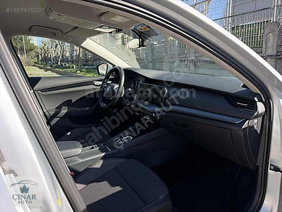 ÇINAR AUTO'DAN 2024 YETKİLİ SERVİS BAKIMLI SKODA OCTAVİA