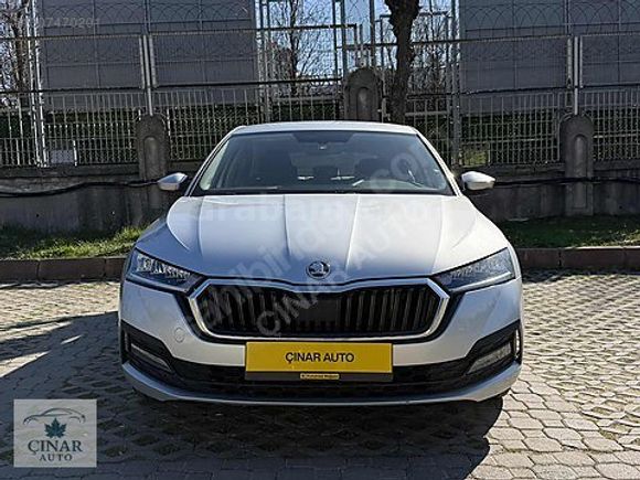 ÇINAR AUTO'DAN 2024 YETKİLİ SERVİS BAKIMLI SKODA OCTAVİA