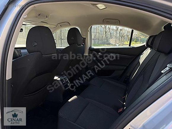 ÇINAR AUTO'DAN 2024 YETKİLİ SERVİS BAKIMLI SKODA OCTAVİA