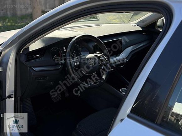 ÇINAR AUTO'DAN 2024 YETKİLİ SERVİS BAKIMLI SKODA OCTAVİA