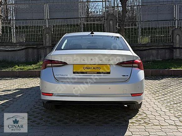 ÇINAR AUTO'DAN 2024 YETKİLİ SERVİS BAKIMLI SKODA OCTAVİA