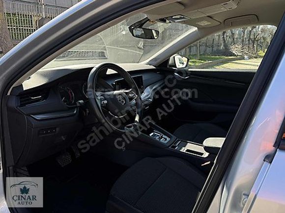 ÇINAR AUTO'DAN 2024 YETKİLİ SERVİS BAKIMLI SKODA OCTAVİA
