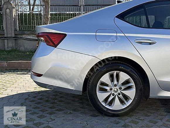 ÇINAR AUTO'DAN 2024 YETKİLİ SERVİS BAKIMLI SKODA OCTAVİA