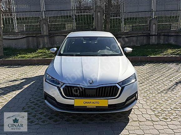 ÇINAR AUTO'DAN 2024 YETKİLİ SERVİS BAKIMLI SKODA OCTAVİA