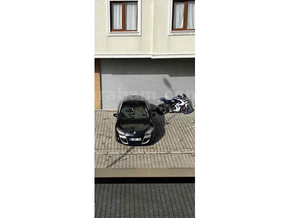 Sahibinden Renault Megane 1.6 Coupe Dynamique 2010 Model 
