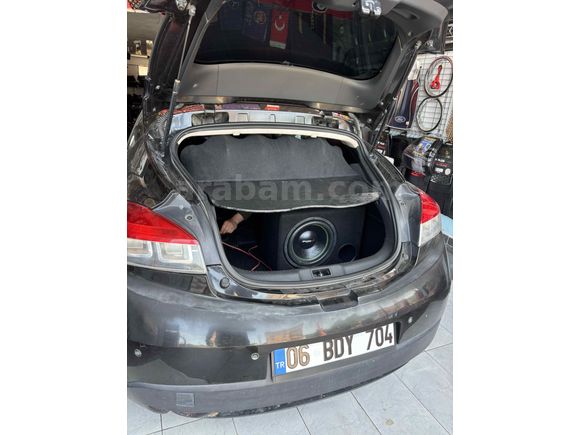 Sahibinden Renault Megane 1.6 Coupe Dynamique 2010 Model 