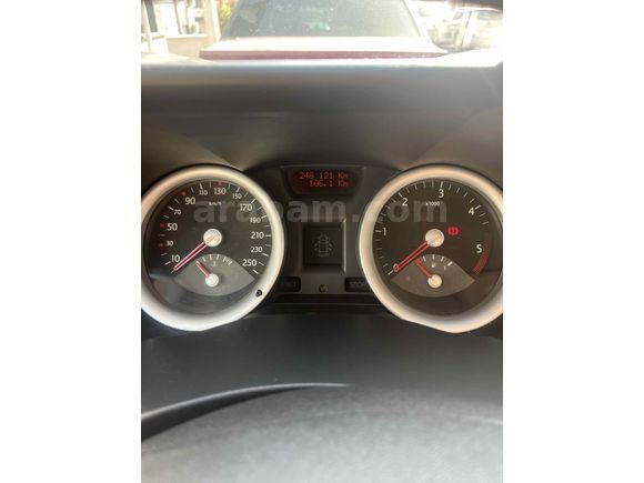 Sahibinden Renault Megane 1.5 dCi Sportway 2005 Model   246 121 km 