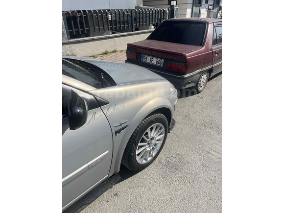 Sahibinden Renault Megane 1.5 dCi Sportway 2005 Model   246 121 km 