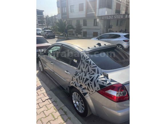 Sahibinden Renault Megane 1.5 dCi Sportway 2005 Model   246 121 km 