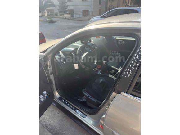 Sahibinden Renault Megane 1.5 dCi Sportway 2005 Model   246 121 km 