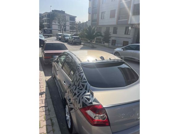 Sahibinden Renault Megane 1.5 dCi Sportway 2005 Model   246 121 km 