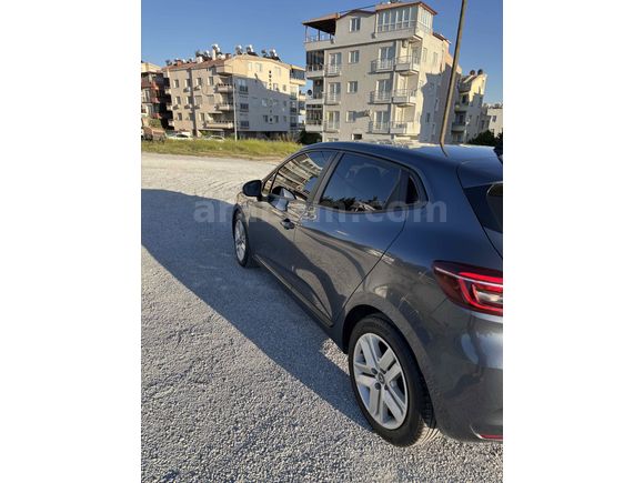 2022 Clio 5 1.0 Sce | Değişen-Boya Yok | Hasarsız |