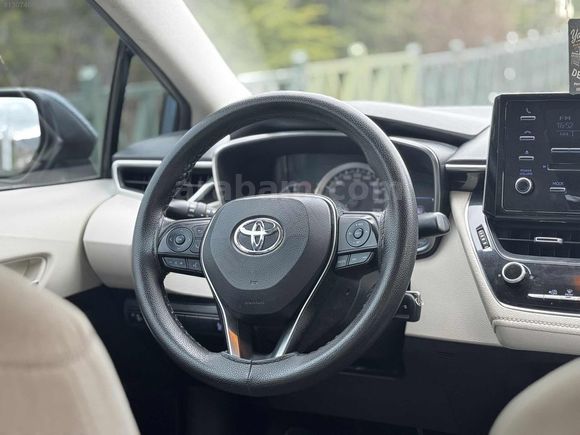 2021 COROLLA 1.5 - HATASIZ - TRAMERSİZ - TEK PARÇA LOKAL BOYALI