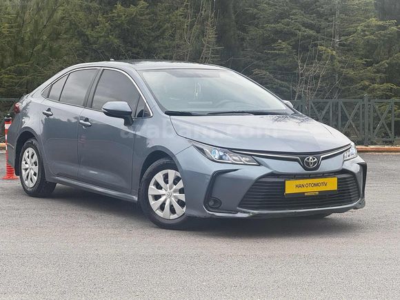 2021 COROLLA 1.5 - HATASIZ - TRAMERSİZ - TEK PARÇA LOKAL BOYALI